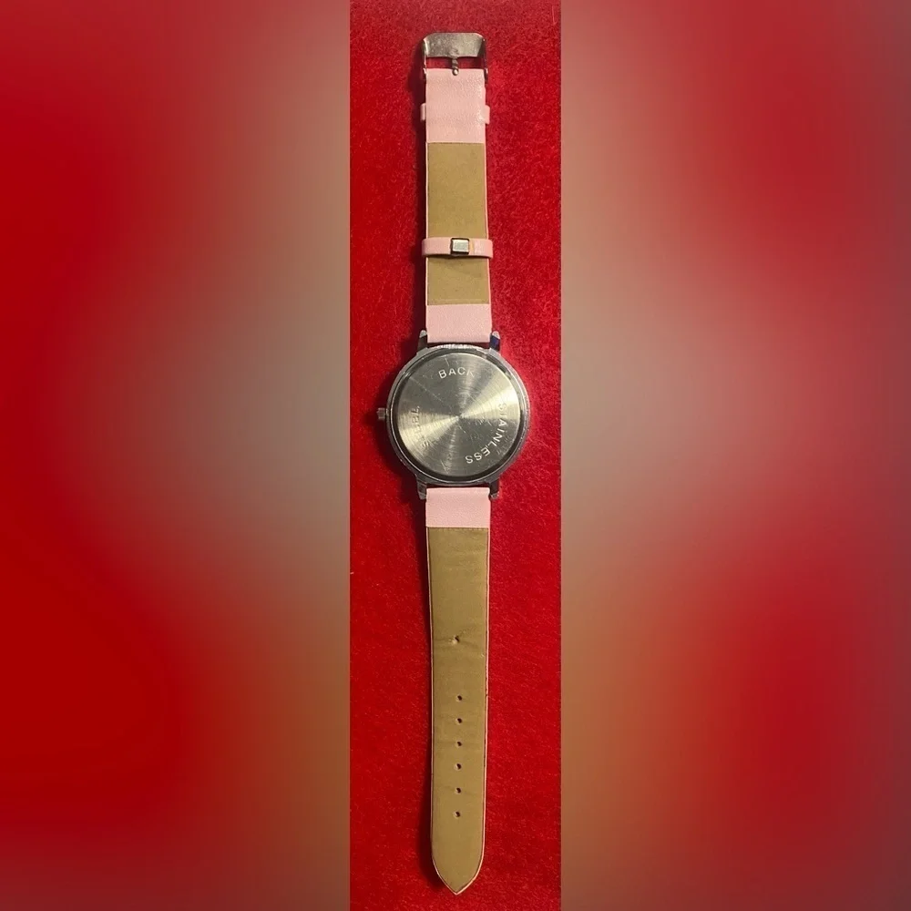 Dalas Watch Pink/Silver Large Face Faux Leather Band Vintage